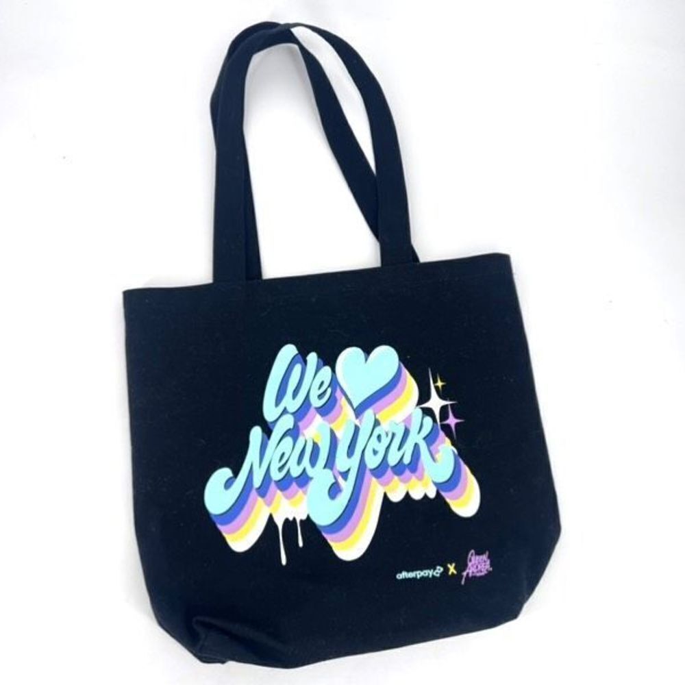 Black Tote New York Fashion Week AfterPay Queen Andrea 15 x 12  We ❤️ New York‎
